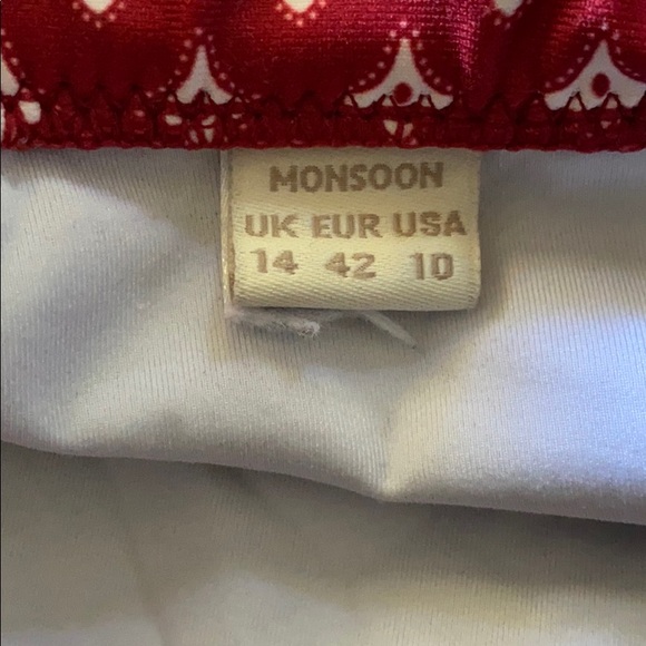 Bikini - Picture 4 of 4